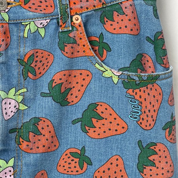 Gucci Strawberry Denim Jean Women's size 42 Skirt - Picture 11 of 16